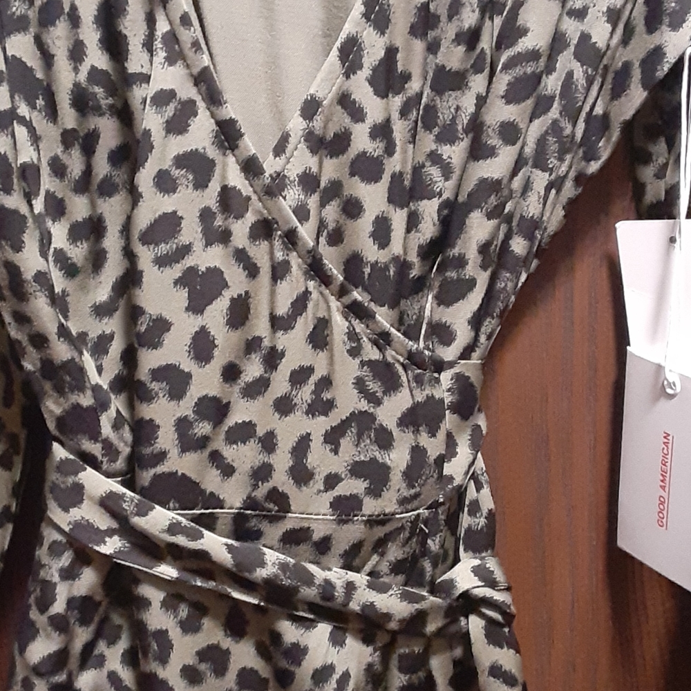 NWT Good American The wrap body leopard dress - Picture 9 of 11